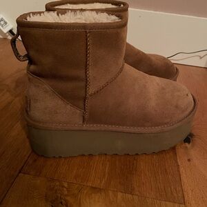 UGG Mini Platforms, barely worn